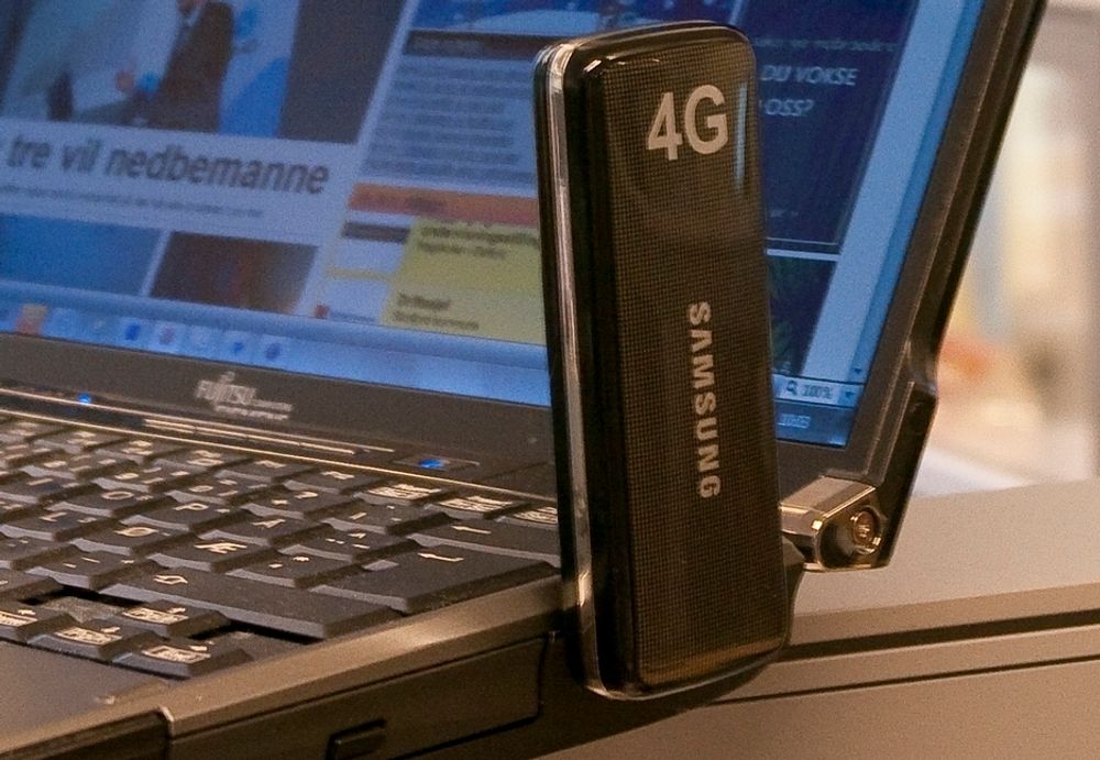 IKKE BRA NOK: Telenor mener at et 4G-kort til å sette i pc-en er en klønete løsning for kunden.