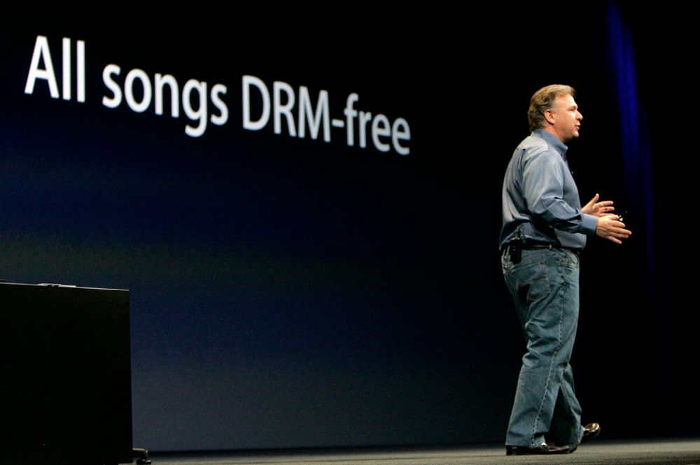 MACWORLD: Phil Schiller kom med budskapet om at iTunes-kjøpt musikk nå kan spilles av med andre spillere enn iPod.