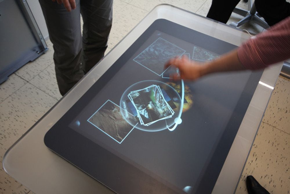Microsofts Surface-bord er en stor touch-skjerm.