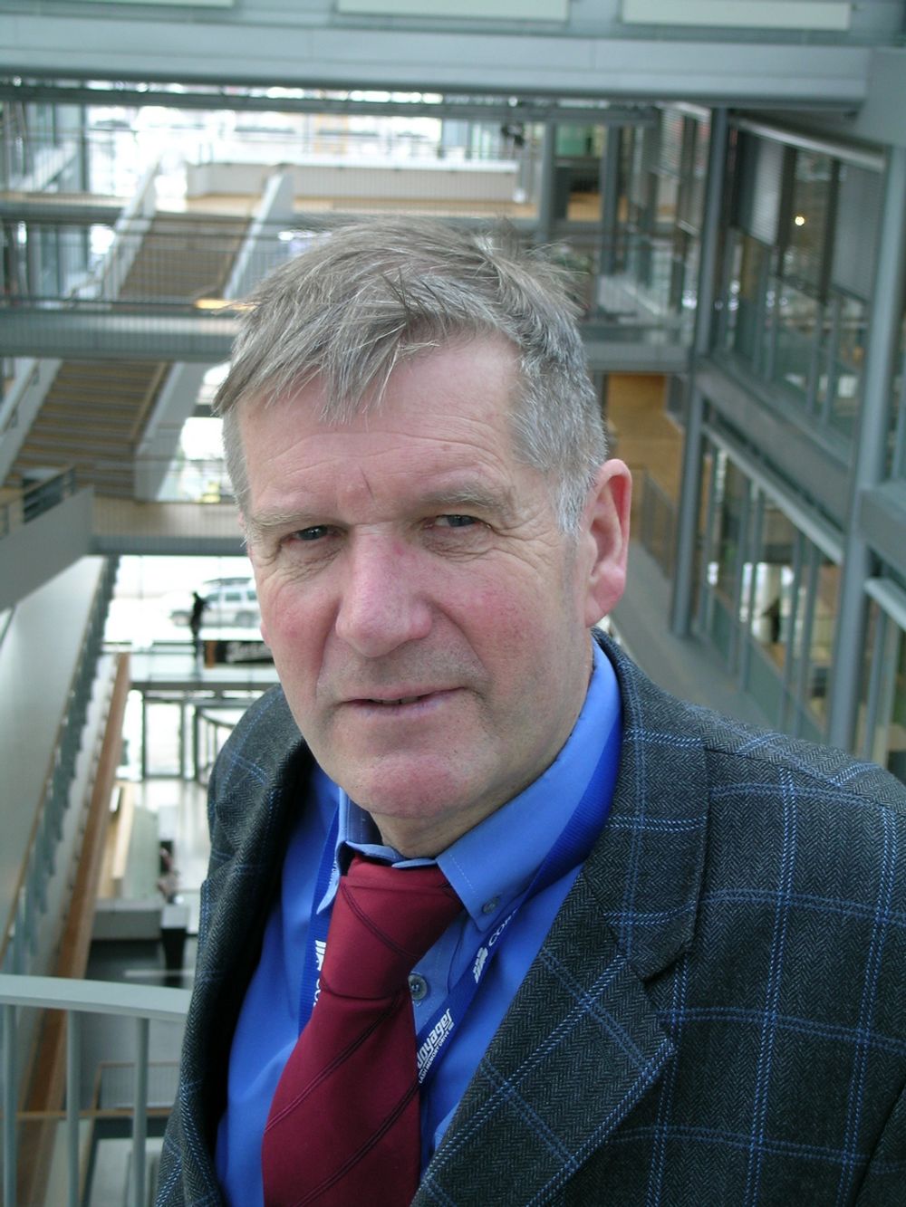 INTERNASJONALT: Øystein Noreng, professor i petroleumsøkonomi, er ansvarlig for det nye masterprogrammet i energiledelse ved Handelshøyskolen BI.