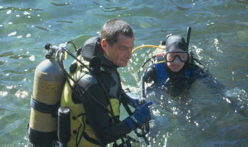 SNIFFING: Også dykkere kan bruke den nye snifferen som avslører metanlekkasjer fra undervannsinstallasjoner. FOTO: SHELL EXPLORATION