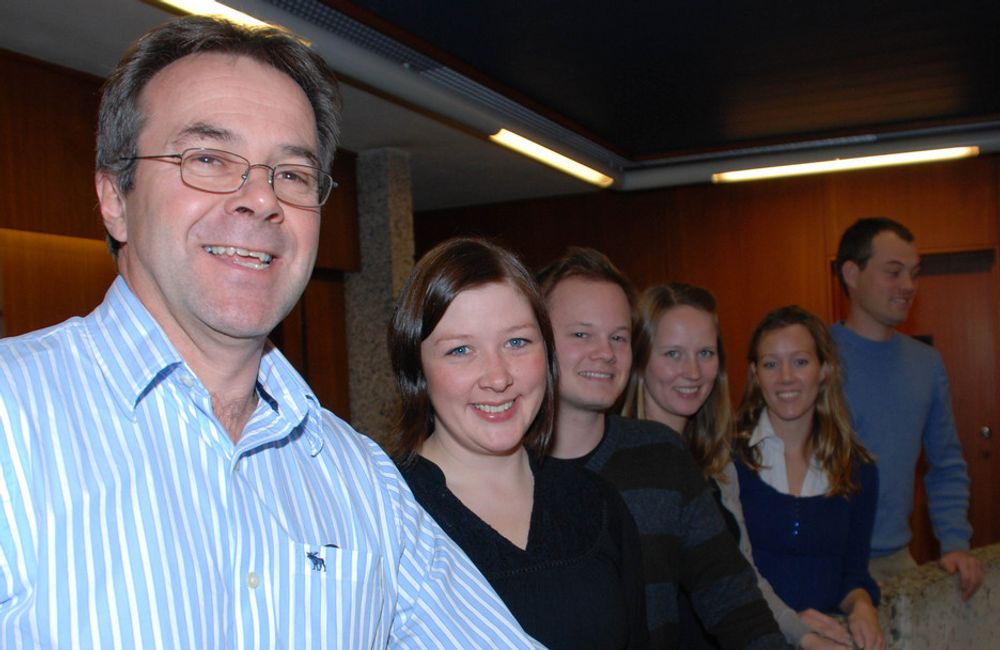 Fra venstre: Avdelingsdirektør Rune Flatby, Dorothea Kvisler, Martin Windju, Inger Helene Waaagaard, Yngvild Pernell Haugen og Erik Bjørkhaug.