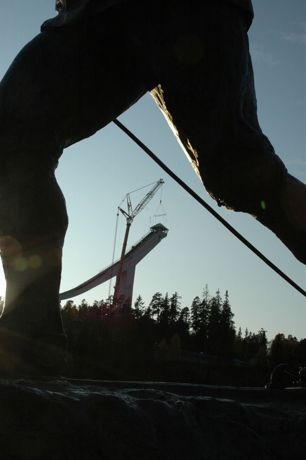Holmenkollen skal rustes opp i forbindelse med at Oslo har blitt tildelt Ski-VM i 2011. Byggingen av den nye bakken skal starte i januar 2009.