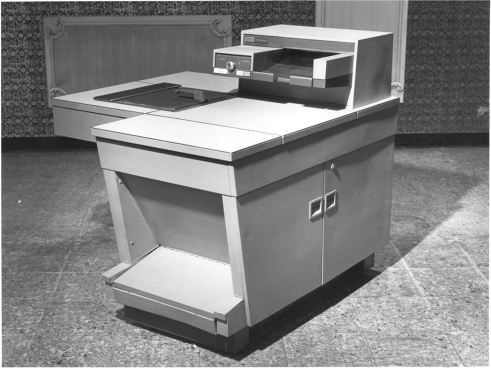STORSUKSESS:Xerox 914 var verdens første automatiske papirkopimaskin hvor det bare var å trykke på knappen.