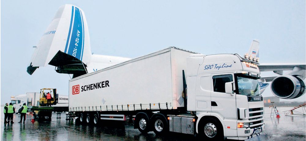 Schenker AS skal sette ned farten på sine lastebiler i Norge. Innen 2010 skal CO2-utslippene deres ned med 30 prosent.
