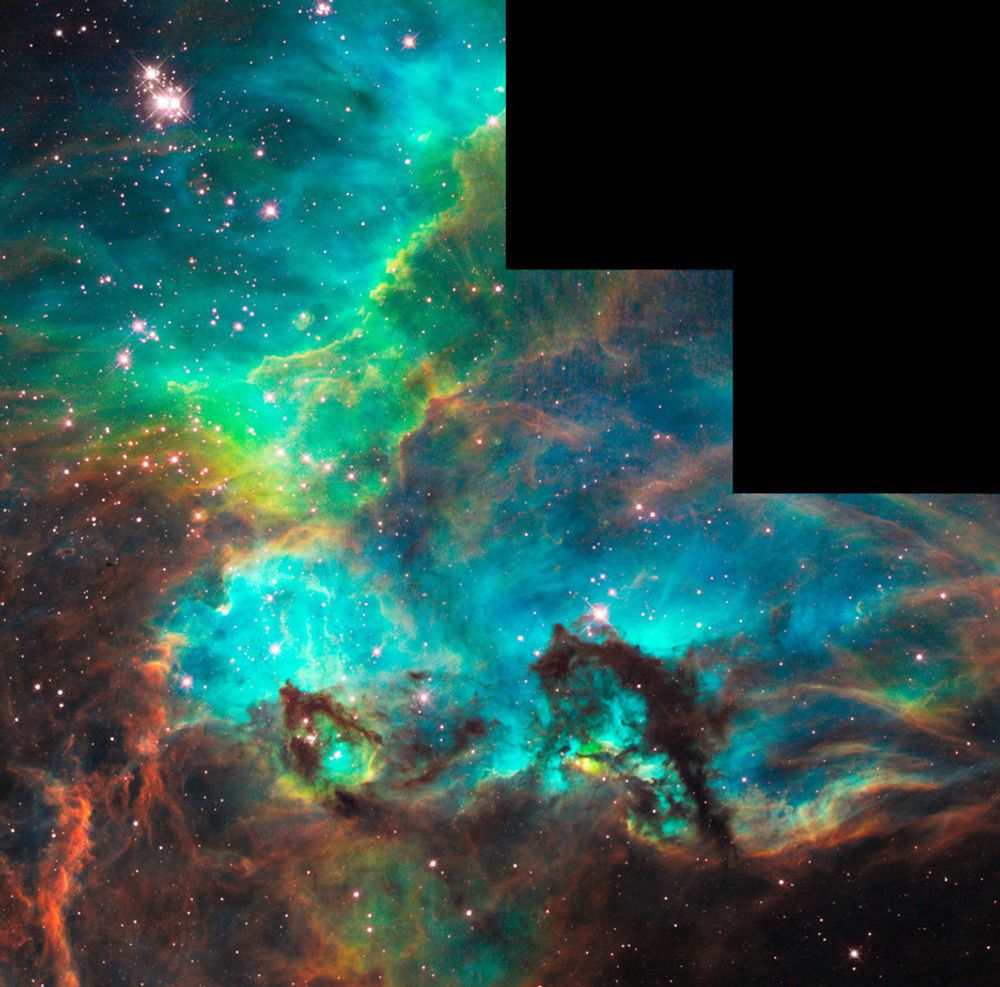I forbindelse med at romteleskopet Hubble har sirklet 100.000 ganger rundt jorden, har NASA og ESA i fellesskap offentliggjort nok et storslagent bilde tatt av Hubble. Det viser stjernetåken Tarantula, som ligger 170.000 lysår unna jorden. Området er en av de mest aktive «fødestuene» for stjerner i vårt nærområde. Bildet er cirka 100 lysår i utstrekning. (Avstanden fra solen til jorden er til sammenligning åtte lysminutter).