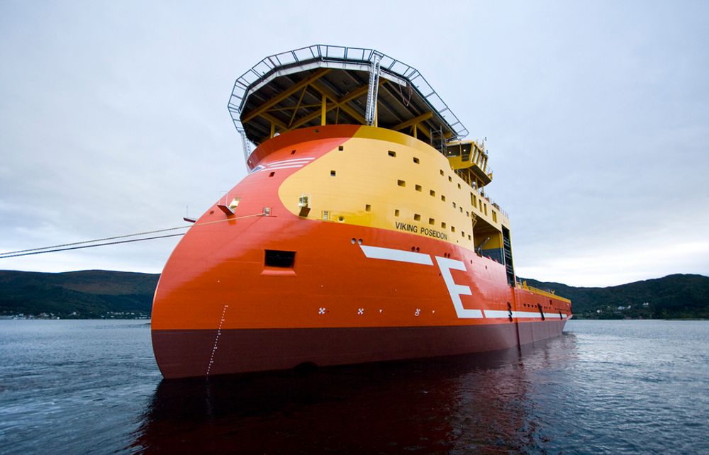 Eidesvik Offshore og er av typen Ulstein SX121 med ULSTEIN X-BOW-design.  Viking Poseidon er 130 meter langt og 25 meter bredt