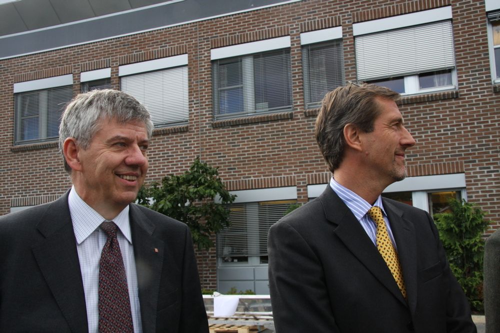 Administrerende direktør Kongsberg Defence & Aerospace
Tom Gerhardsen og konsernsjef Walter Qvam under kapitalmarkedsdagen 2008