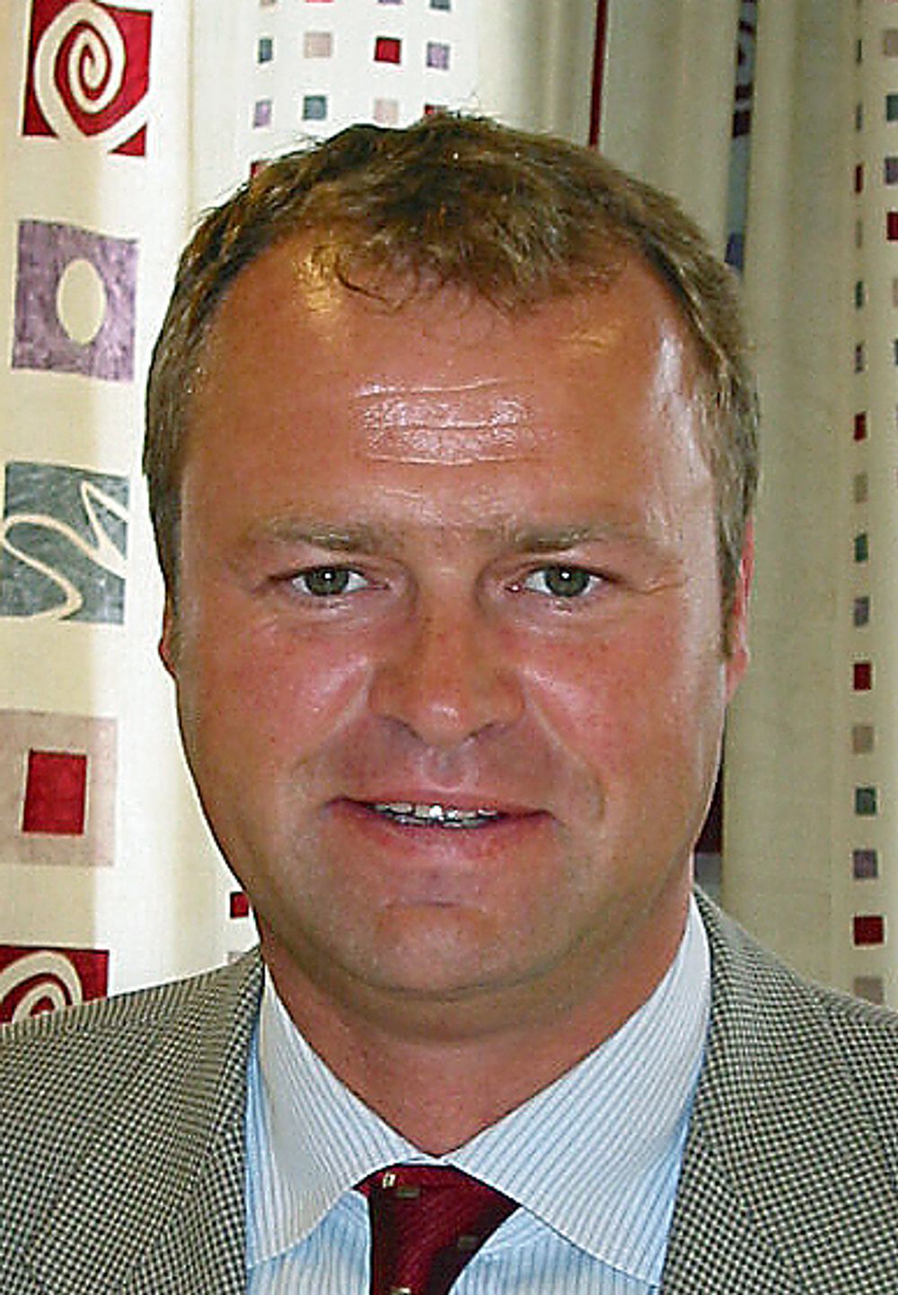 SIKTET: Tidligere Fujitsu Siemens Computers-direktør Vidar Berg.