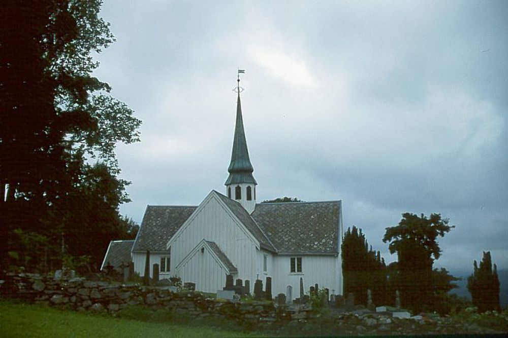 Halsa kirke, Møre ig Romsdal.