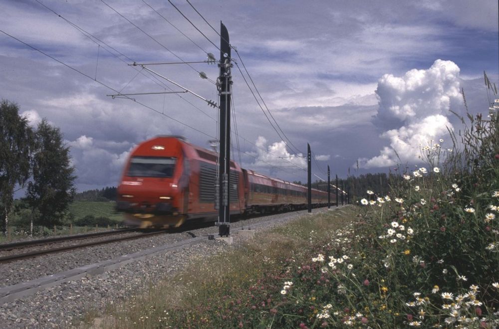 DISPUTT: Jernbaneverket og Jernbanetilsynet er ikke enige om hvilket togsikringssystem som bør installeres i det norske jernbanenettet.