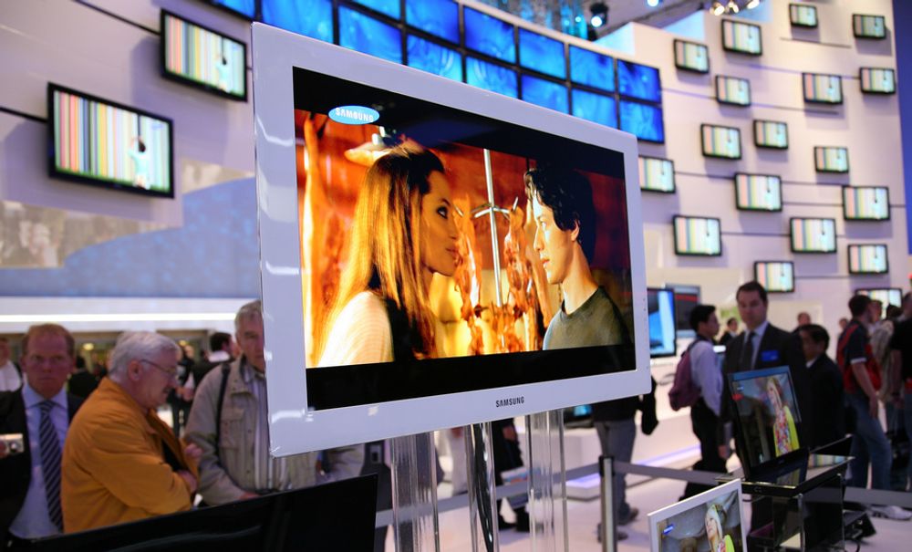 IFA: Samsung kunne vise fram prototypen på en 32 tommer stor OLED-TV.