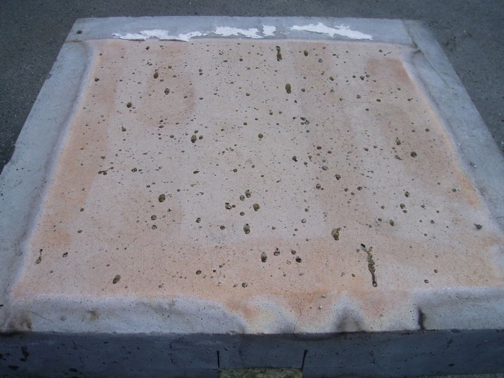 Denne kubikkmeteren med betong er tilsatt to kilo pp-fiber og er like hel etter et brannforsøk.