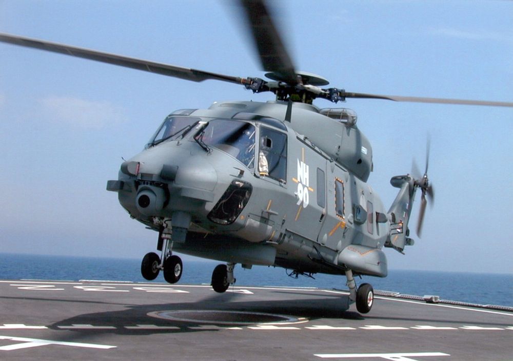 NH 90 fra Agusta Westland er en av helikoptertypene som vurderes som erstatter for Sea King.