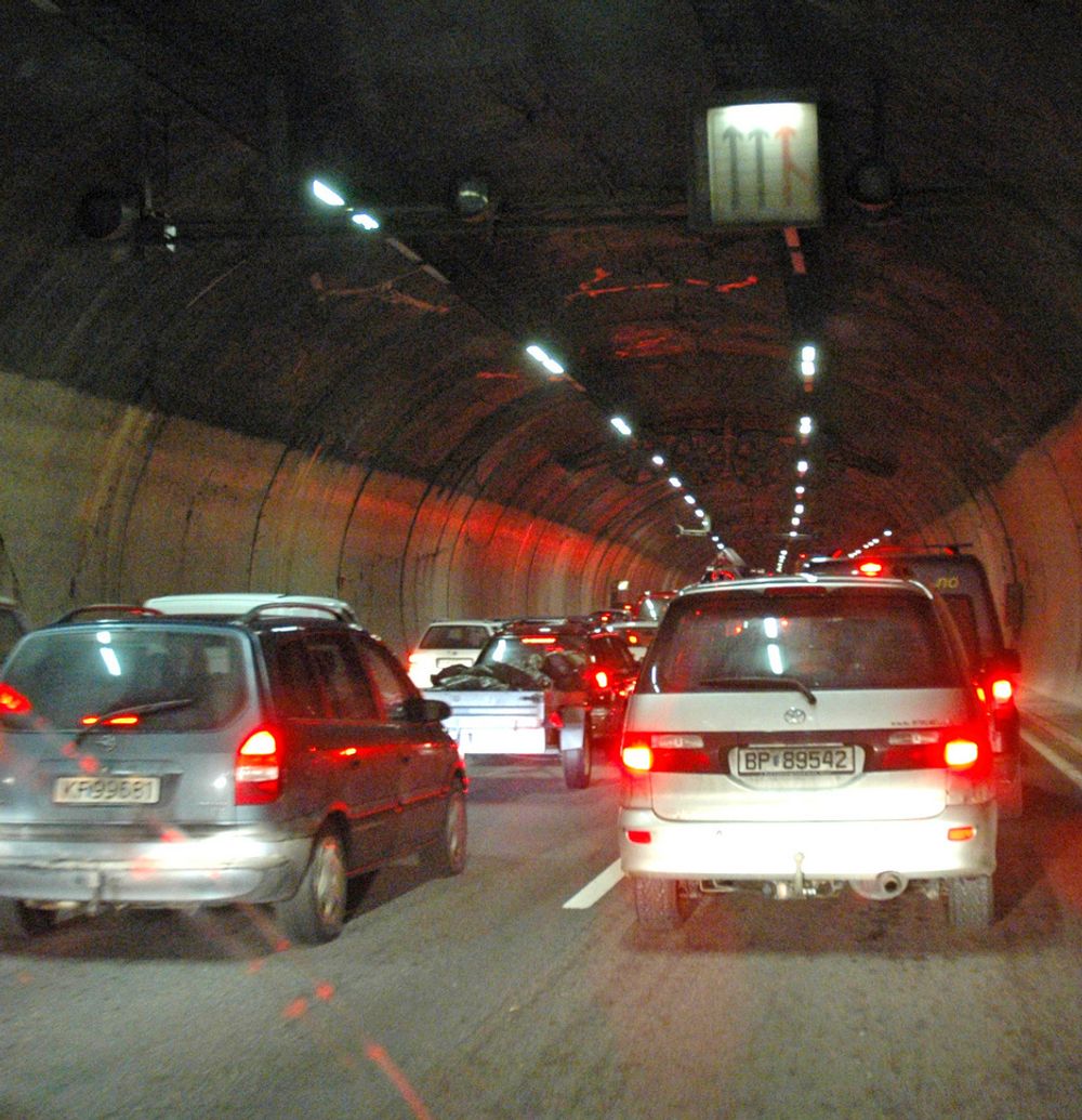 LANG BYTUNNEL: Operatunnelen er 5,8 kilometer fra Ryen i øst til Hjortnes i vest.