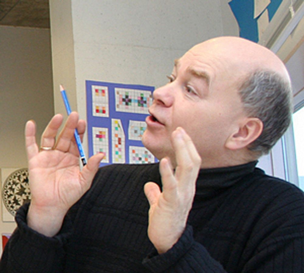 Martin Ystenes, professor i uorganisk kjemi ved NTNU og mannen bak "Sprøytvarsleren".