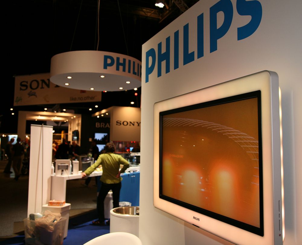 ELEKTROFIL-MESSA: Philips satser hardt på sin Aurea-serie, som har lys i ramma rundt skjermen.