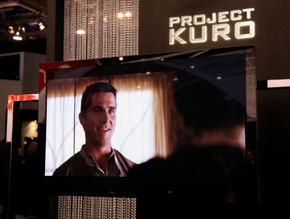 Pioneers 9 mm tynne TV er resultat av Pioneers Project Kuro.