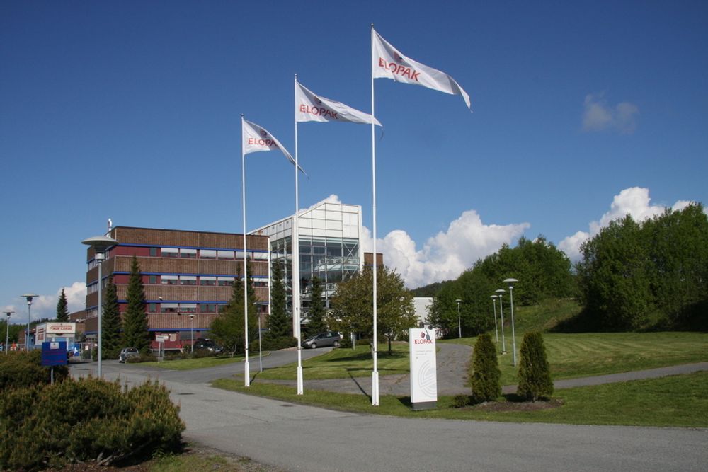 Elopaks anlegg ligger i vakre omgivelser i Spikkestad på Hurumlandet.
