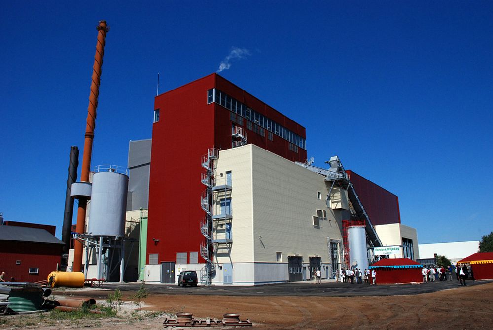 Bio-El Fredrikstad bruker avfallsbasert brensel og vil produsere elektrisitet, fjernvarme og industridamp tilsvarende 140 GWh i året.