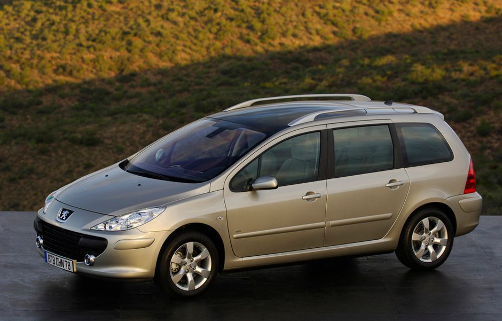 8: Peugeot 307 har nå fått en arvtaker i 308, men karret seg likevel langt opp på 2007-statistikken. Gjennomsnittlig CO<sub>2</sub>-utslipp: 160 g/km