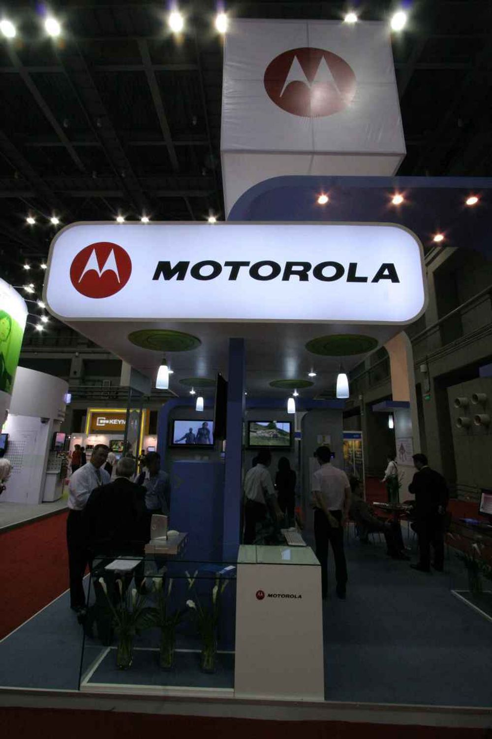 STØRST PÅ MOBIL I KINA: Amerikanske Motorola er den produsenten som selger mest mobiltelefoner i Kina som er et gigantmarked. Nå vil de prøve å gjenta suksessen også på bredbånd, men det spørs om ikke deres løsninger er for dyre og kompliserte for kinesere flest.
