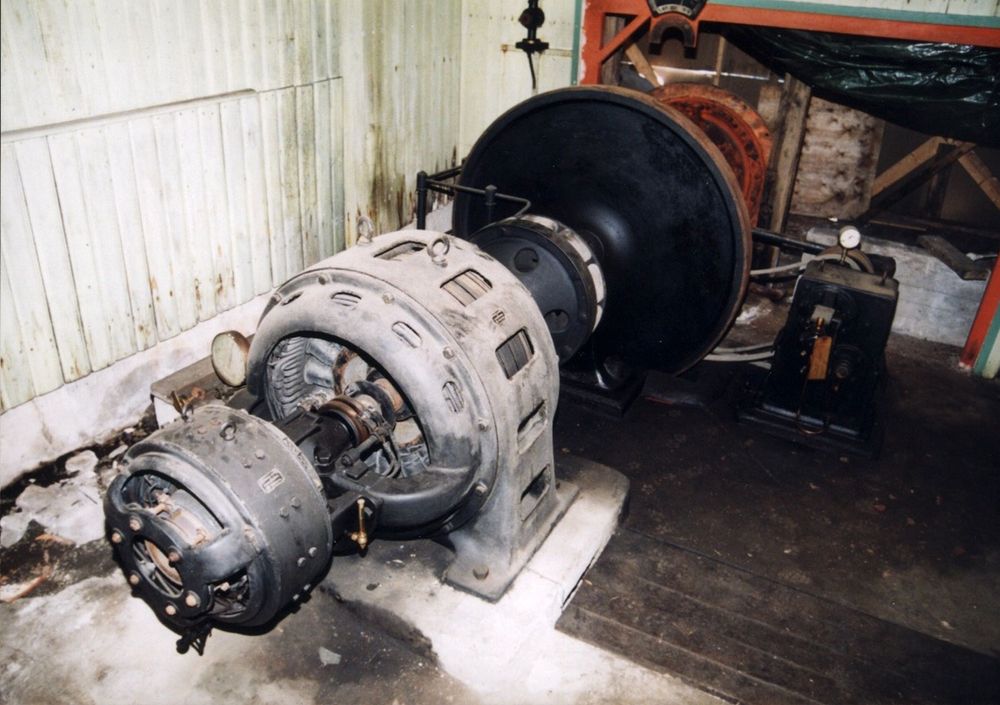 URØRT: Turbin og generator i Lysmaskinen har stått urørt siden 1959.  FOTO: FINN HALVORSEN