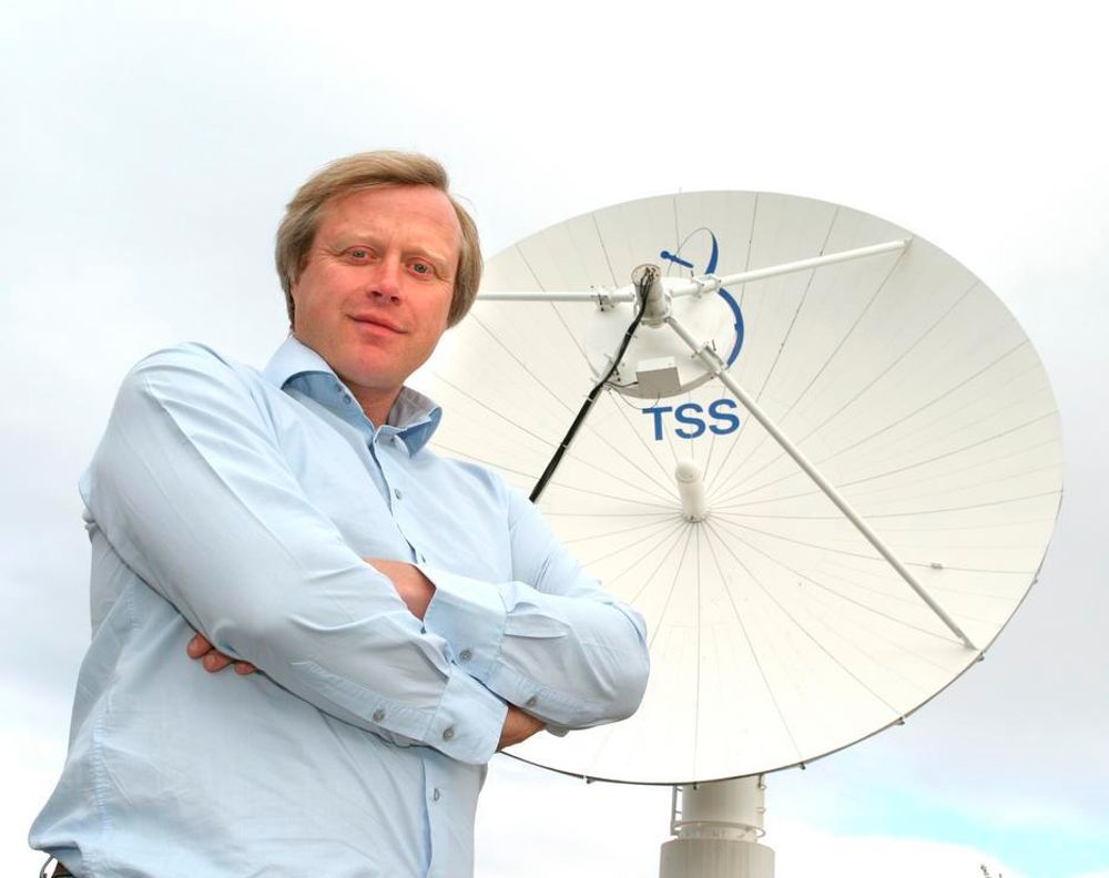 TJENESTELEVERANDØR: Kongsberg Satellite Services er den eneste rene tjenesteleverandøren for romvirksomhet i Norge. Fra våre stasjoner i Tromsø og på Svalbard omsatte vi i 2004 for 130 millioner kroner, sier administrerende direktør Rolf Skatteboe.