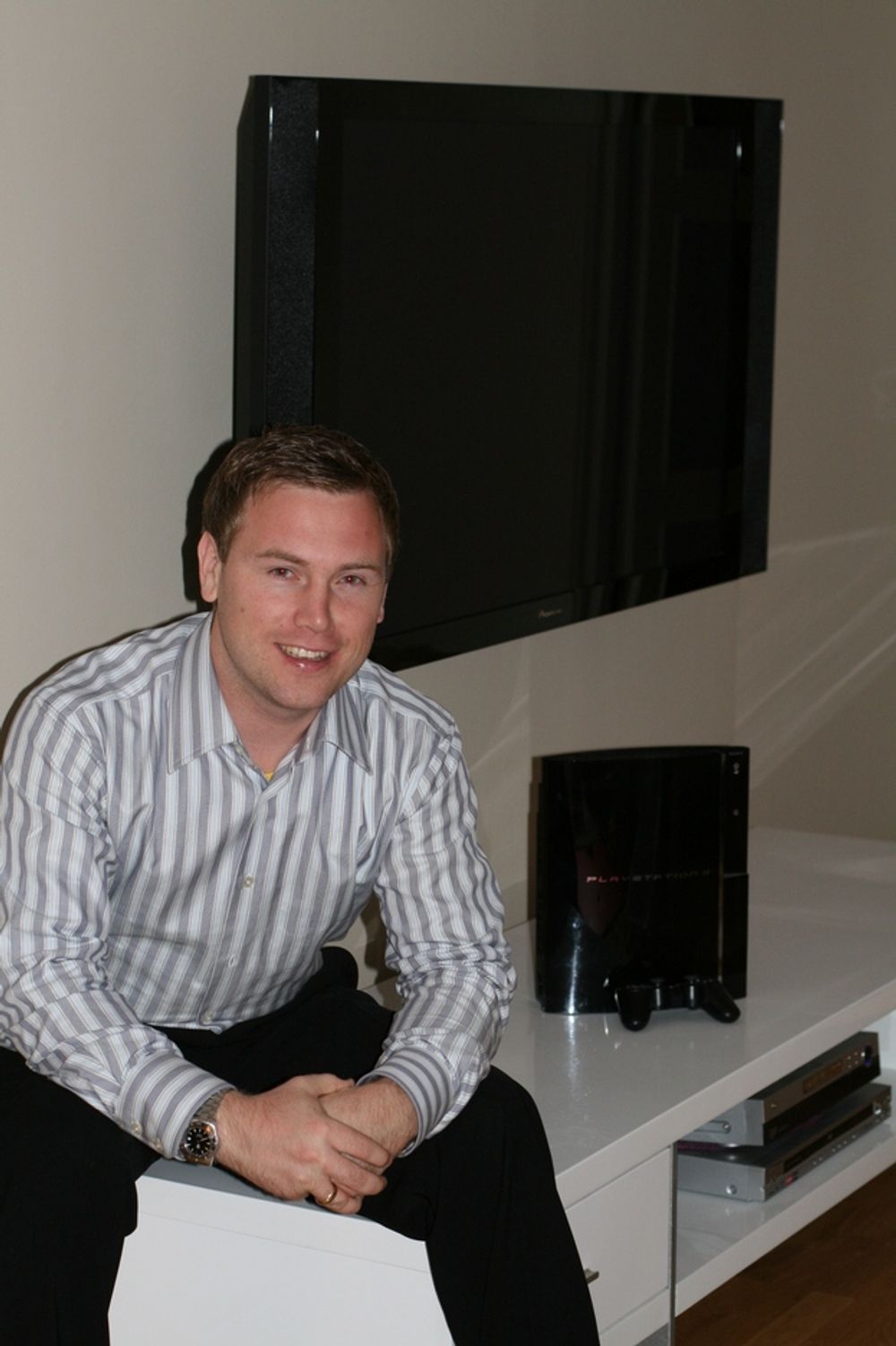 EKSPERT: Jon-Eivind Lygren er grunnlegger av entusiastnettstedet AVforum.no. Hjemme har han en 50" Pioneer 508XD plasma og Playstation 3.