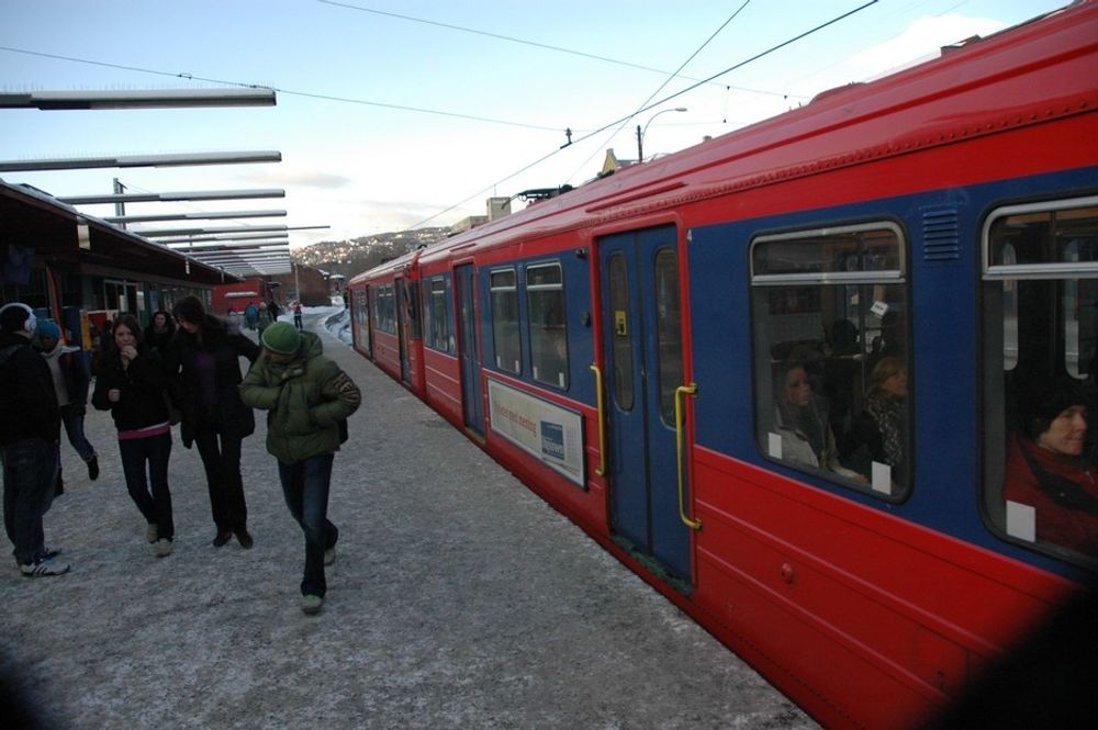 T-BANE MED TETRA: Tetra-nettet i Oslo er avgjørende for driften av T-banen i Oslo.