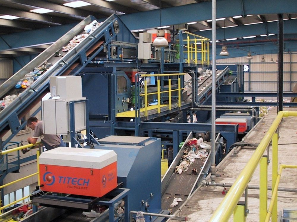 EKSPORT: Titech Visionsort har blant annet installert fire maskiner ved et sorteringsanlegg i Bilbao i Spania.