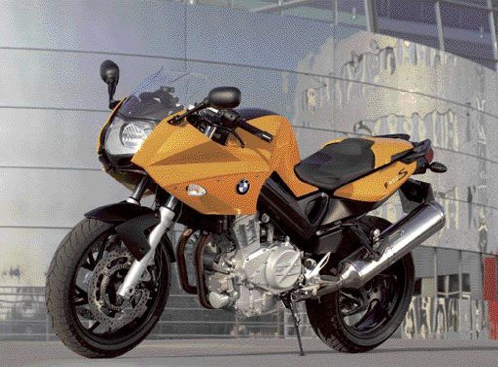 RAMME FRA HYDRO: En av BMW,s nyeste motorsykkelserie, F800S og F800ST, har en avansert ramme fra Hydro Aluminium.