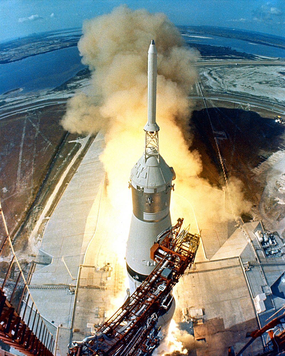 HISTORIE: Apollo 11 ble sendt ut i rommet ved hjelp av raketten Saturn V klokken 09.32 lokal tid, 16. juli 1969, fra Kennedy Space Centers utskytningsrampe 39A.