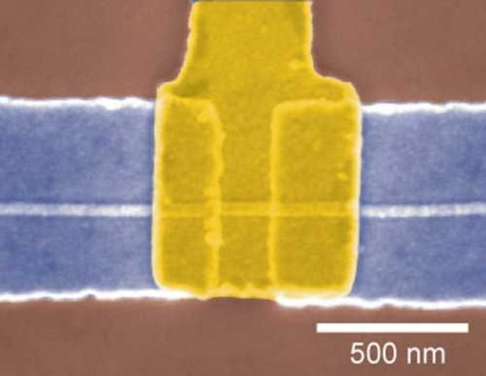 Elektronmikroskopibilde av en Ge/Si nano-felteffekttransistor (nFET)
