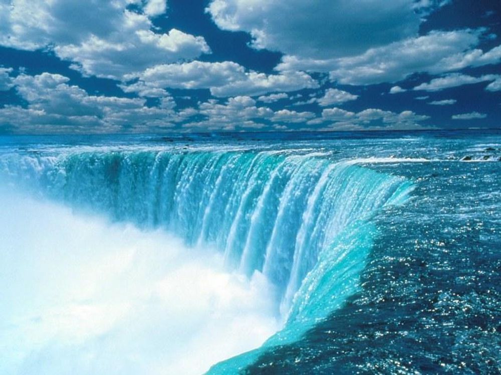 Niagarafallene er verdens vannrikeste fossefall.