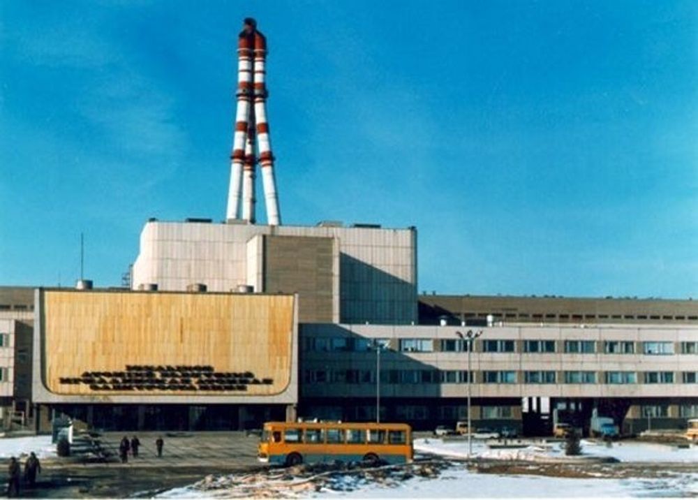 SIKRERE: Kjernekraftverket ved Ignalina helt øst i Litauen har to 500 MW reaktorer av type RBMK, samme som i Tsjernobyl. Dette verket har modernisert styring. Nå får også de russiske verkene sikrere styring. FOTO: STEIN BEKKEVOLD