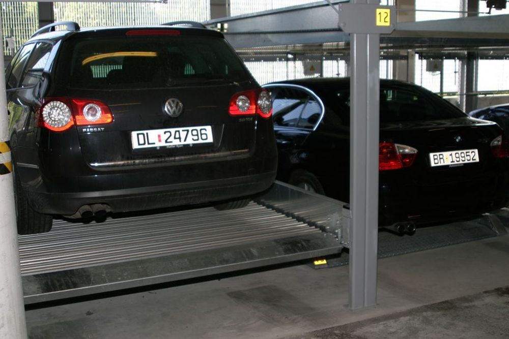 BEDRE UTNYTTELSE: Med automatisk parkeringssystem, utnyttes plassen i et parkeringshus opptil 150 prosent bedre.