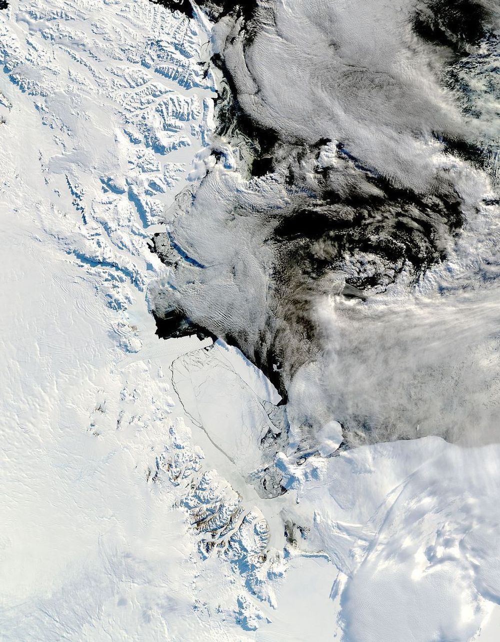 antarktis, arktisk is, arktis, issmelting
Bilde fra satelitten Terra.