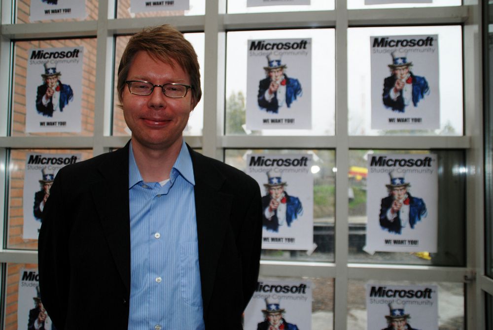 Fagansvarlig for forskning og høyere utdanning i Microsoft Norge, Rune Zakariassen, oppfordrer informatikkstudentene ved UiO til å starte sitt eget Microsoft Student Community.
