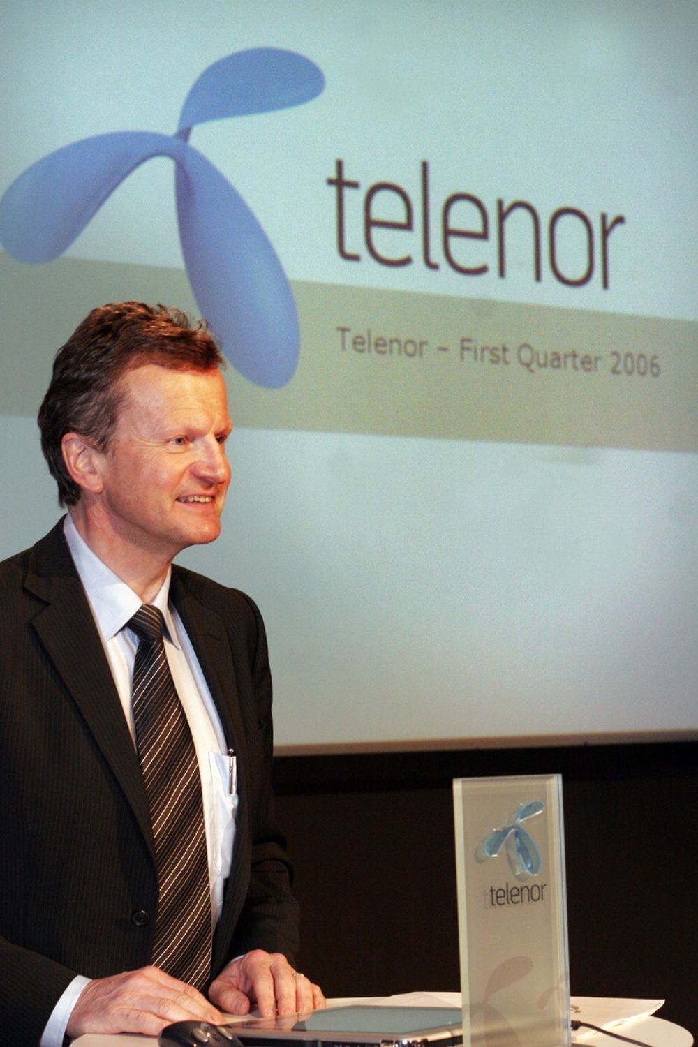 BREDBÅNDSKONGEN: Telenor og konsernsjef Jon Fredrik Baksaas har nå 542 000 xDSL-abonnement i Norge.