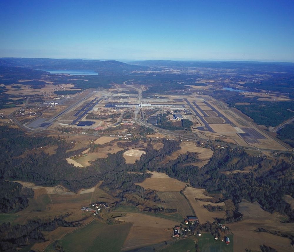 Flyfoto, Oslo Lufthavn Gardermoen.