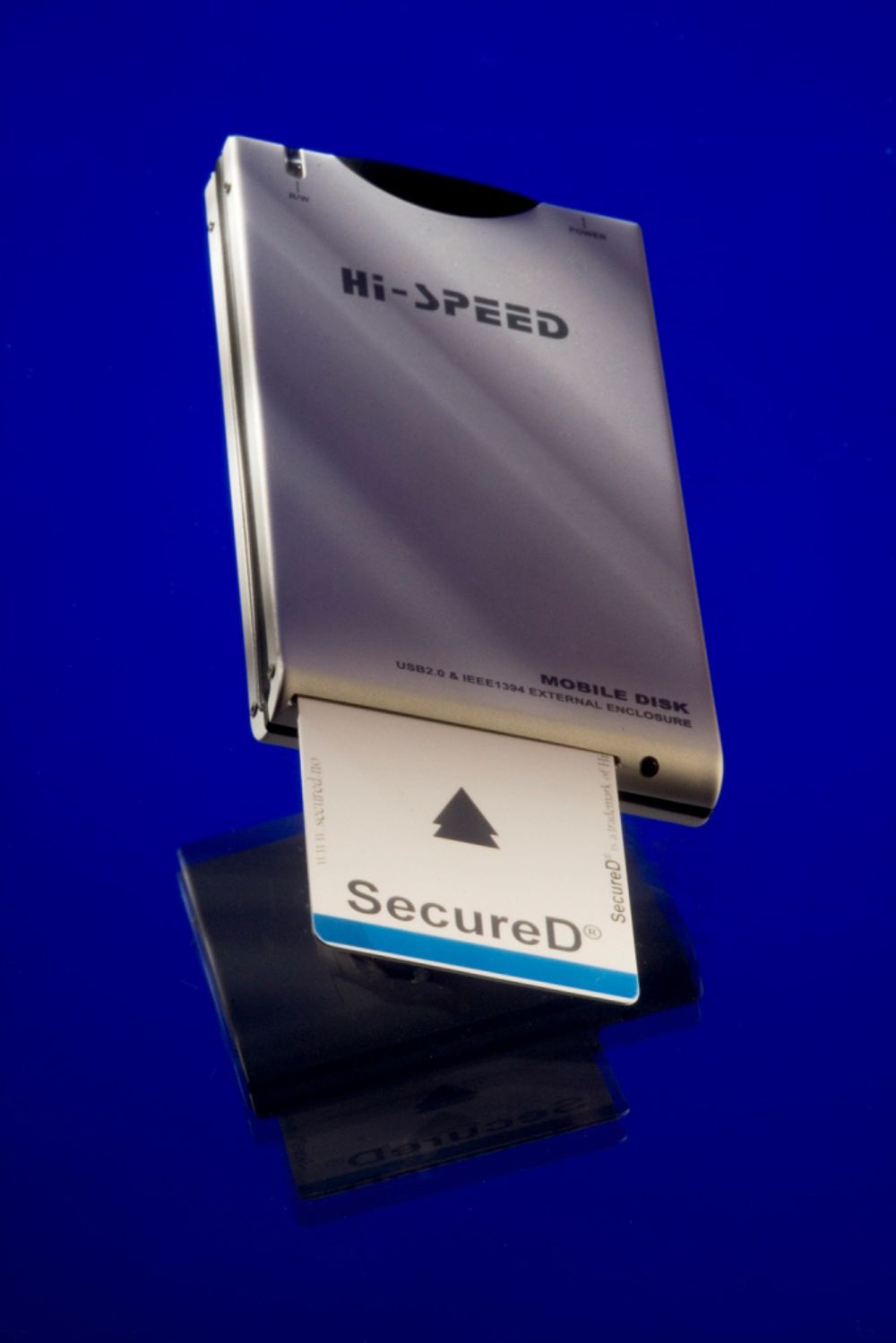 KRYPTERT: SecureD kan leveres som egen portabel USB/Firewire disk eller for bruk direkte på PC-disken.