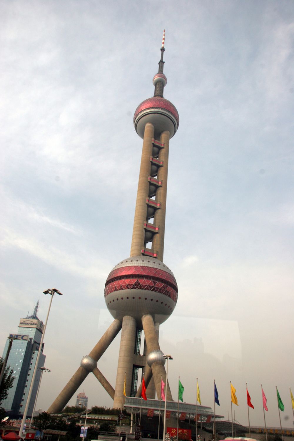 Oriental Pearl TV Tower i Shanghai, Kina