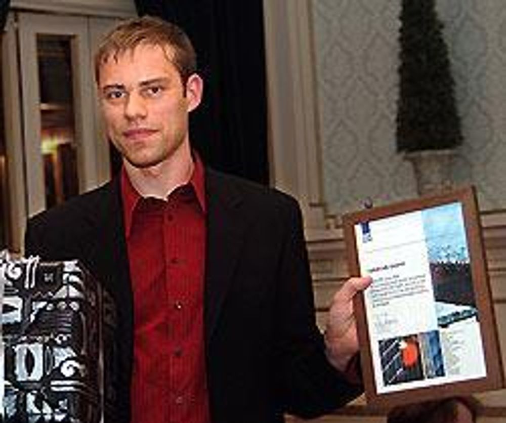 FREMADSTORMENDE: RIF kåret Christian Sageng til årets unge rådgiver. FOTO: RIF