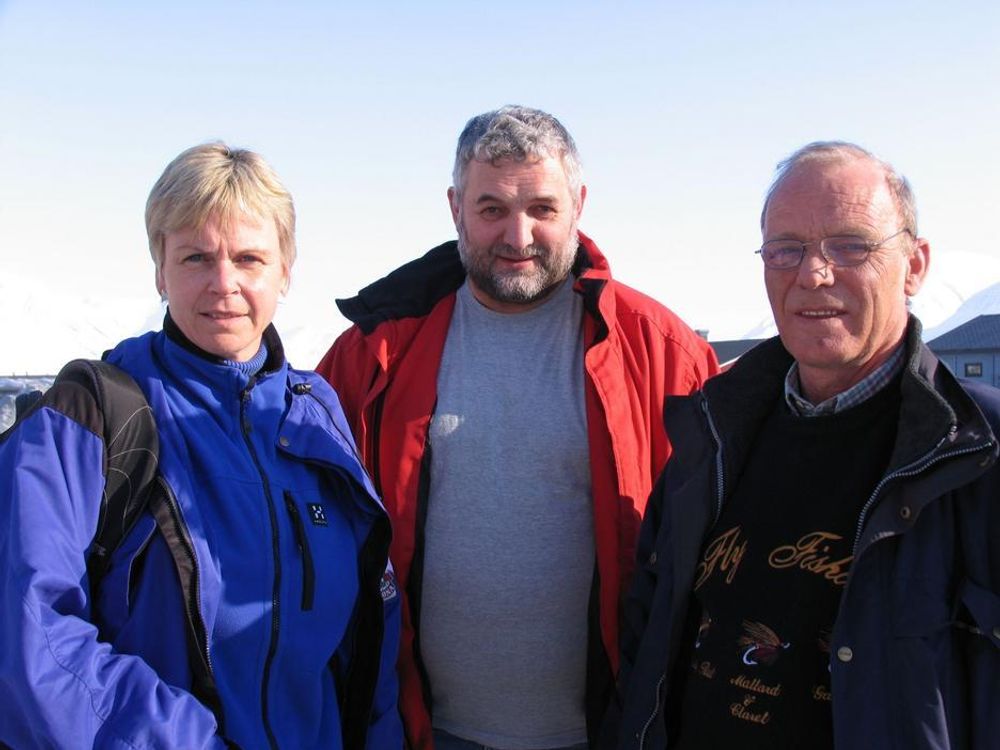 IMPONERT: NITO-president Marit Stykket sto i spissen for en delegasjon som besøkte Atle Brekken og NITOs avdeling på Svalbard. NITO-delegasjonen ble imponert over hvor avansert dagens gruvedrift i Svea egentlig er.