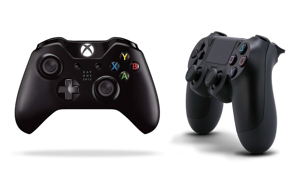  De nye kontrollerne bygger videre på dagens kontrollere, men har fått noen tillegg. Xbox Guide-knappen er flyttet lenger opp, noe som har gitt plass til to nye knapper, mens Playstation-kontrolleren har fått et eget touchpanel. 