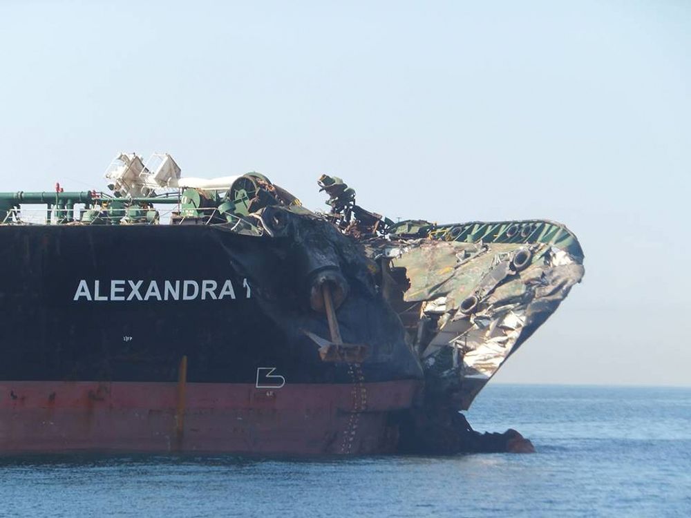 Baugen på oljetankeren Alexandria 1 ble store etter kollisjonen med containerskipet MV Ever Smart 11. februar. Ulykken skjedde utenfor Jebe Ali i De forente arabiske emirater. 