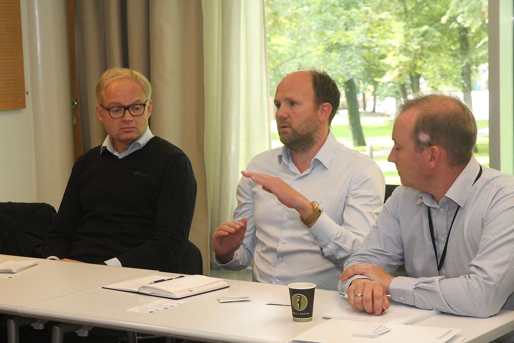 Adm.dir. Sofus Gedde-Dahl fra Cavotec, programsjef Bjørn Vartdal og prosjektleder Hans Anton Tvete fra DNV GL R&I. 