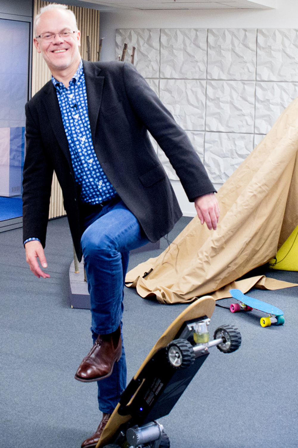 Lekent: Google Norge-sjef Jan Grønbech driver gjerne business på lekerommet. Foto: Eirik Helland Urke