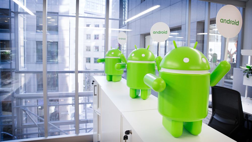 Android: Grønne roboter i kontorlandskapet. Foto: Eirik Helland Urke
